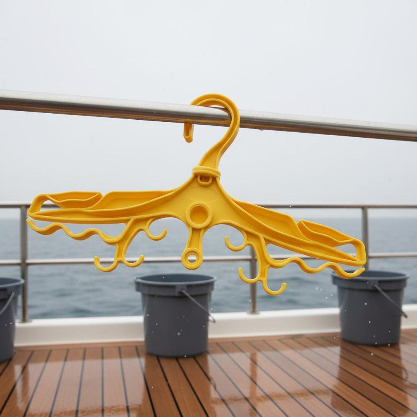 Plastic Diving Hanger with Eig - Aquatic Sports And Scuba recension och pris